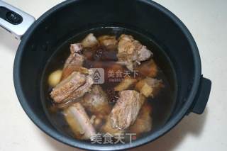 红烧排骨胡萝卜的做法步骤：4