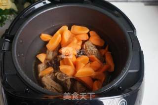 红烧排骨胡萝卜的做法步骤：9
