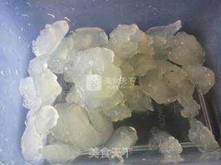 木瓜炖雪蛤的做法步骤：1