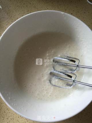 电饭煲蛋糕的做法步骤：3
