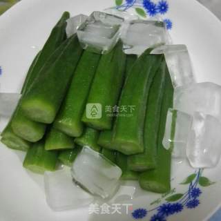 冰镇秋葵的做法步骤：6