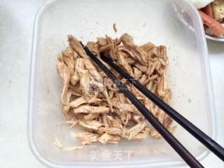鸡胸杂蔬干拌米粉的做法步骤：23