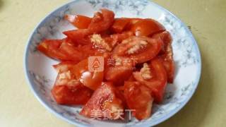西红柿炒鸡蛋的做法步骤：2