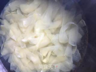 凉拌土豆片--土豆新吃法的做法步骤：4