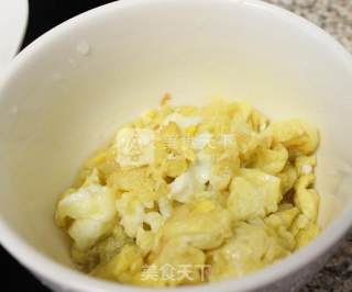 简单美味牛肉鸡蛋炒饭的做法步骤：5