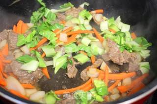 简单美味牛肉鸡蛋炒饭的做法步骤：8