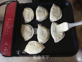 韭菜素盒子的做法步骤：12