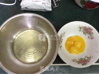 儿童辅食——米粉蛋糕的做法步骤：2