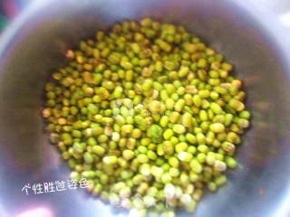 冰镇绿豆沙的做法步骤：1
