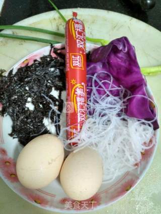 多宝银丝蛋饼的做法步骤：1