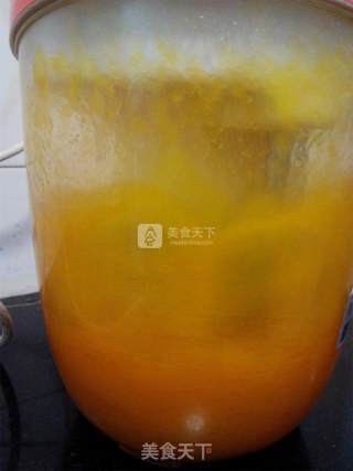 新版黄金南瓜羹的做法步骤：4