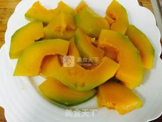 芝麻南瓜饼的做法步骤：4