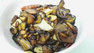 炒野生黄牛犊菌的做法步骤：7