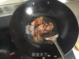 肉末木耳香菇拌面的做法步骤：4