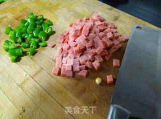 火腿炒玉米的做法步骤：6