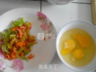 尖椒炒鸡蛋的做法步骤：2