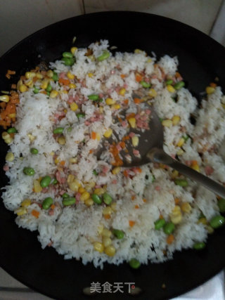 炒饭的做法步骤：7