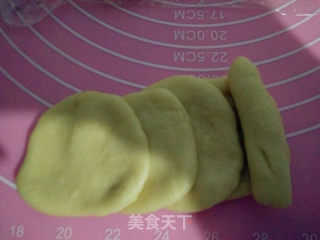 玫瑰花椰蓉面包的做法步骤：7