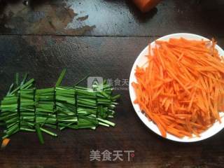 美味煎方便面的做法步骤：1