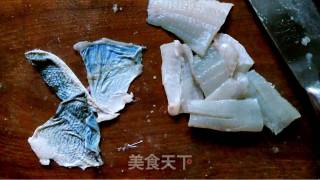 鲈鱼海苔蛋卷的做法步骤：2