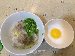 鲈鱼海苔蛋卷的做法步骤：5