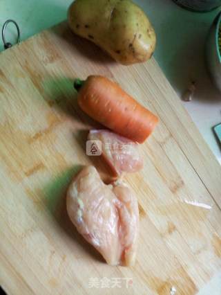 咖喱鸡肉饭的做法步骤：1