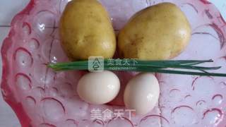 香煎土豆丝饼的做法步骤：1