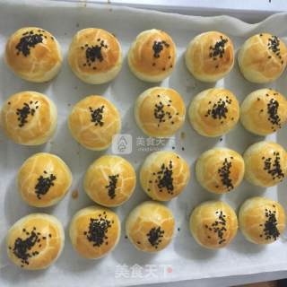 蛋黄酥的做法步骤：14