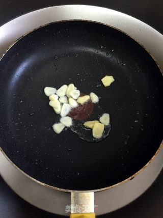 西蓝花炒鸡胸的做法步骤：11