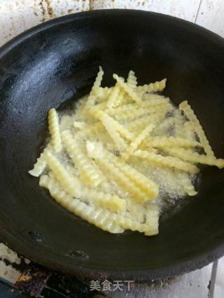 炸土豆的做法步骤：5
