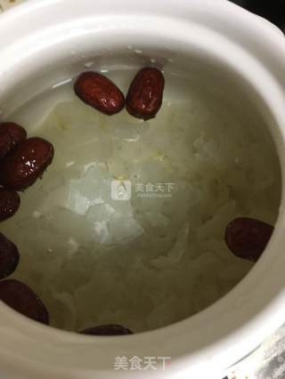 消暑银耳汤的做法步骤：1