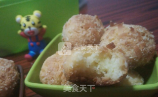 蛋黄椰丝球的做法步骤：15