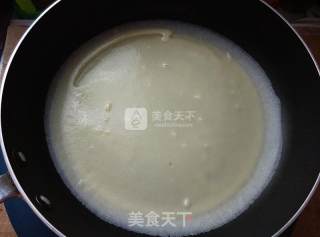 简单易做的奶油班戟的做法步骤：2