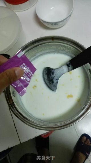 好吃的酸奶简单的做的做法步骤：4