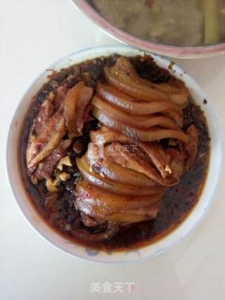 梅菜扣肉的做法步骤：6