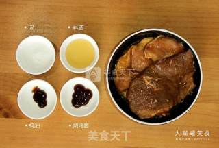 螺蛳粉汉堡我猜你绝对没吃过！的做法步骤：3