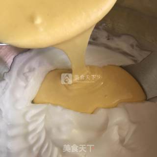 戚风蛋糕卷（小四卷）的做法步骤：6
