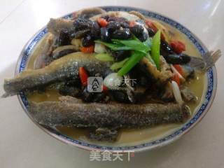 泥鳅炖黑豆的做法步骤：5