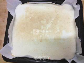 葡萄干黑芝麻夹心蛋糕卷的做法步骤：7