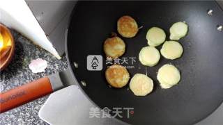 西葫芦蛋煎饼的做法步骤：3