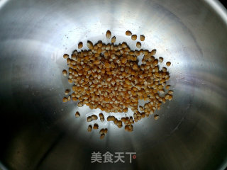 爆玉米花的做法步骤：2