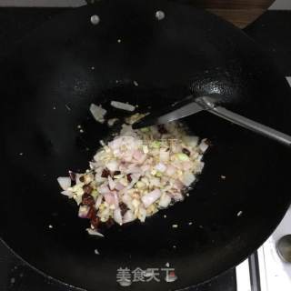 川味香辣耗儿鱼的做法步骤：5