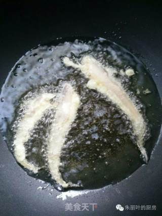 老爸的下酒菜炸鱼，面拖鱼的做法步骤：7