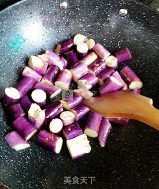红烧茄子的做法步骤：3