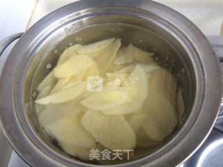 木耳炝拌土豆片的做法步骤：9