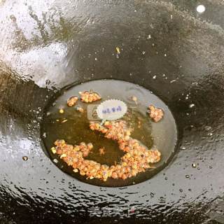 简易版煎饼果子（内附爆炒雪里蕻的做法）的做法步骤：11
