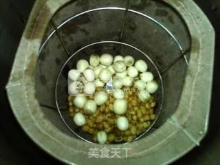 鲜莲子豆浆的做法步骤：6