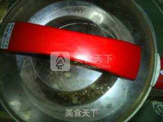 鲜莲子豆浆的做法步骤：8