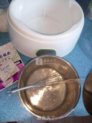 开菲尔酸奶的做法步骤：2