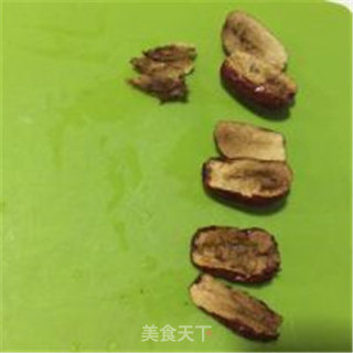 冰糖红枣燕窝--备孕佳品的做法步骤：3